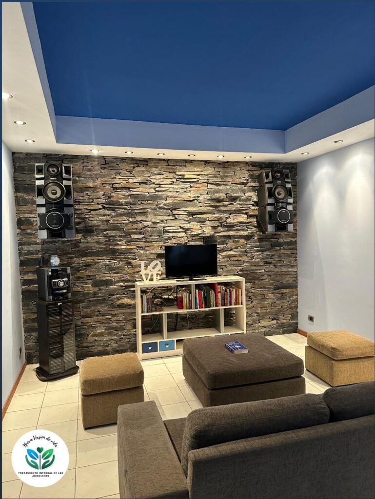 WhatsApp Image 2025-12-04 at 11.30.52