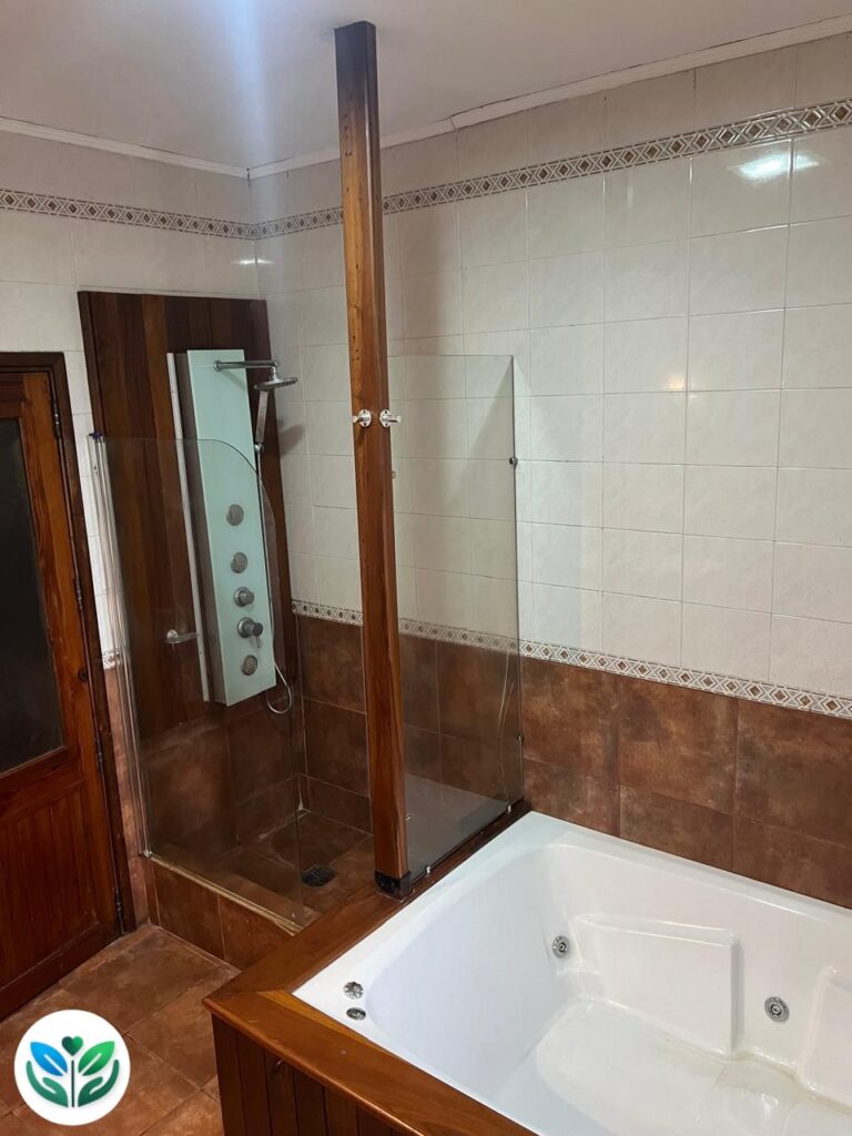 WhatsApp Image 2025-12-04 at 11.31.11 (1)